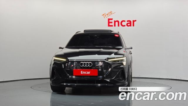 Audi e-tron S Sportback — пробег 31 249 км — фото 3 из 5