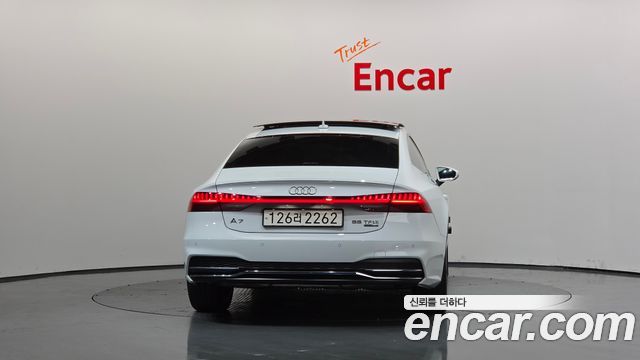 Audi A7 55 TFSI Quattro Premium — пробег 64 306 км — фото 4 из 5