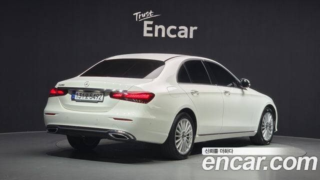 Mercedes-Benz E-Class из Кореи Encar