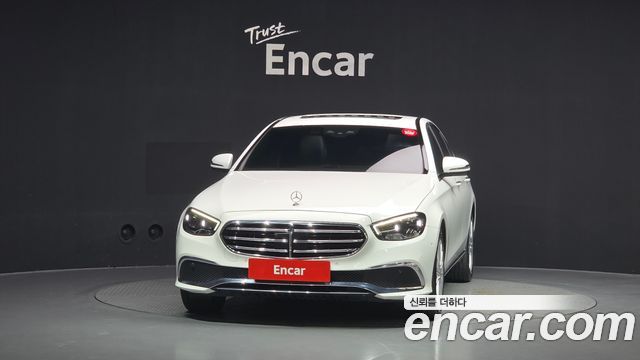 Mercedes-Benz E-Class из Кореи Encar