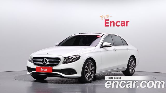 Mercedes-Benz E-Class E300 4MATIC Avnatgarde — пробег 83 724 км — фото 1 из 5
