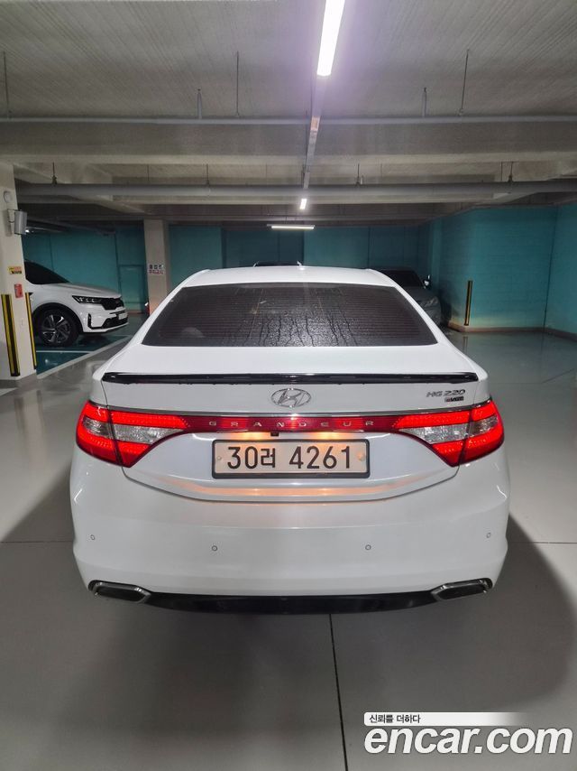 Hyundai Grandeur HG220 Diesel Modern — пробег 98 800 км — фото 4 из 5