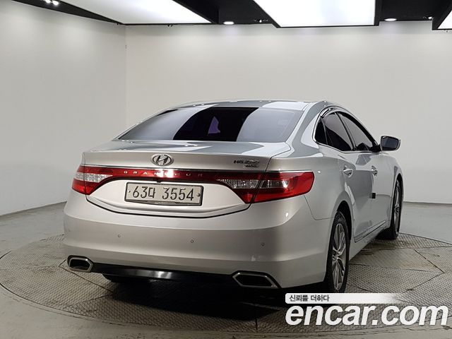 Hyundai Grandeur HG220 Diesel Modern — пробег 145 000 км — фото 4 из 5