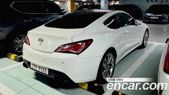 Hyundai Genesis 200 Turbo P — пробег 171 300 км — фото 4 из 5