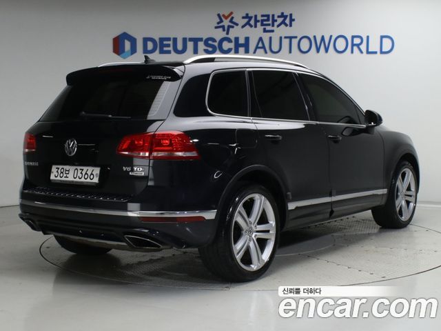 Volkswagen Touareg V6 3.0 TDI R-Line 7P5 — пробег 109 463 км — фото 2 из 5