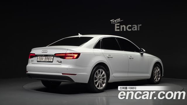 Audi A4 из Кореи Encar