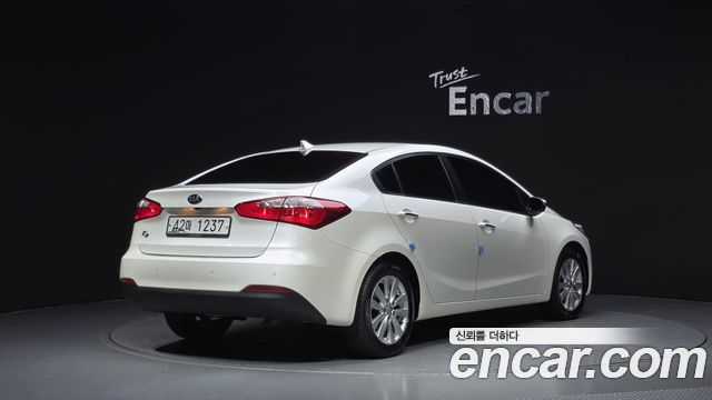 Kia K3 из Кореи Encar