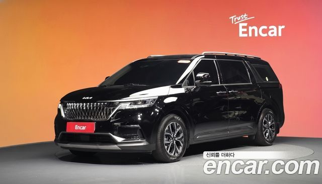 Kia Carnival Gasoline 11-Seater Signature — пробег 36 646 км — фото 1 из 5