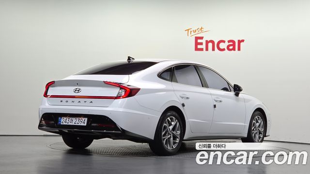 Hyundai Sonata 2.0 Premium Plus — пробег 84 243 км — фото 2 из 5