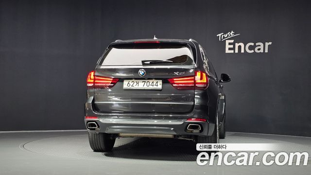BMW X5 xDrive 30d — пробег 84 404 км — фото 4 из 5