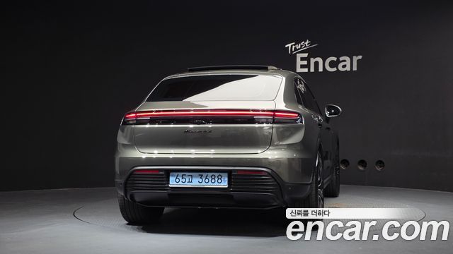 Porsche Macan из Кореи Encar