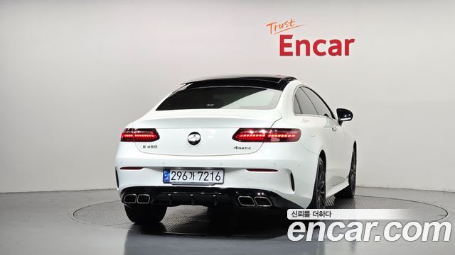 Mercedes-Benz E-Class E450 4MATIC Coupe — пробег 122 411 км — фото 4 из 5