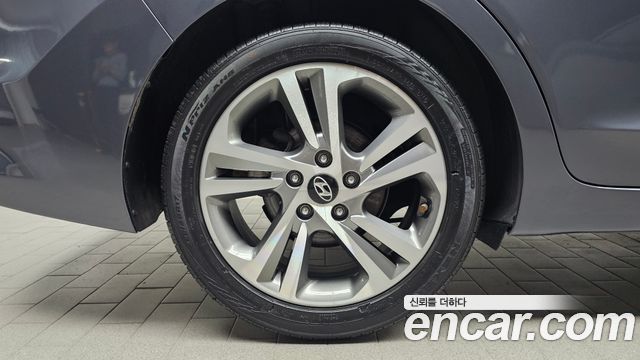 Hyundai AVANTE 1.6 GDI Value Plus — пробег 70 140 км — фото 5 из 5