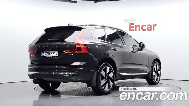 Volvo XC60 T8 Ultra Bright — пробег 21 153 км — фото 2 из 5