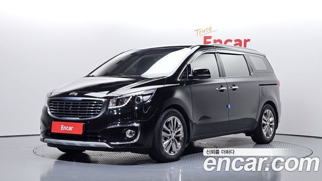 Kia Carnival Gasoline 7-seater Limousine President — пробег 90 013 км — фото 1 из 5