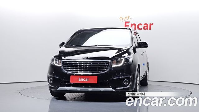Kia Carnival Gasoline 7-seater Limousine President — пробег 90 013 км — фото 3 из 5