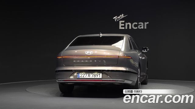Hyundai Grandeur из Кореи Encar