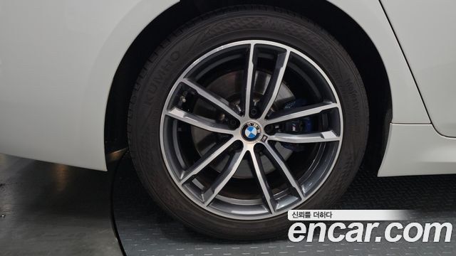 BMW 5-Series из Кореи Encar