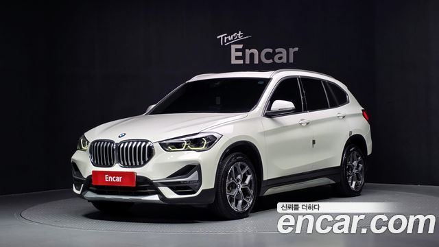 BMW X1 xDrive 20i xLine — пробег 43 763 км — фото 1 из 5