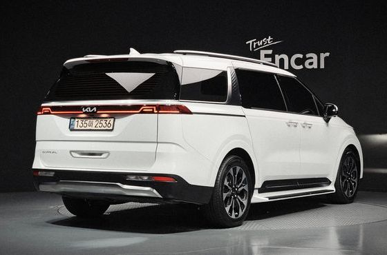 Kia Carnival Diesel 9-Seater Noblesse — пробег 77 961 км — фото 2 из 5