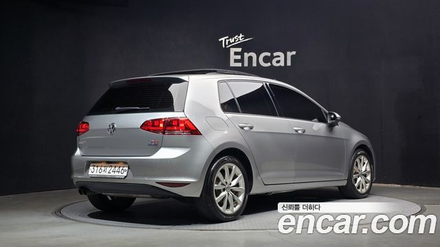 Volkswagen Golf из Кореи Encar
