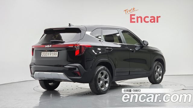 Kia Seltos из Кореи Encar