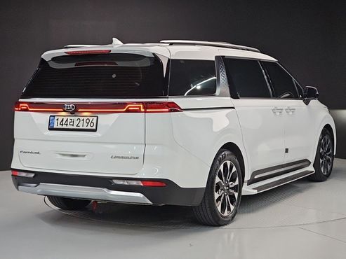 Kia Carnival Diesel 7-Seater Signature — пробег 80 730 км — фото 4 из 5