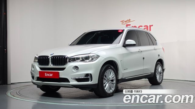 BMW X5 xDrive 30d — пробег 61 321 км — фото 1 из 5