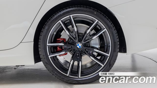 BMW 3-Series M340i xDrive Touring Pro — пробег 4 049 км — фото 5 из 5