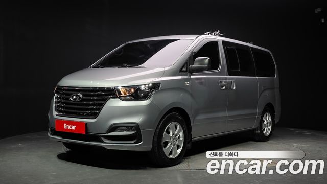 Hyundai Starex Wagon 12-Seater Smart — пробег 111 171 км — фото 1 из 5