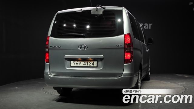 Hyundai Starex Wagon 12-Seater Smart — пробег 111 171 км — фото 4 из 5