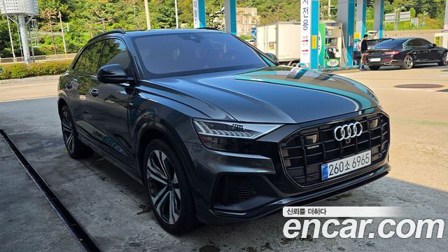 Audi Q8 55 TFSI Quattro Premium — пробег 3 416 км — фото 3 из 5