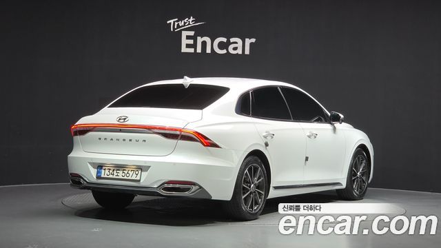 Hyundai Grandeur 3.3 Exclusice — пробег 8 481 км — фото 2 из 5