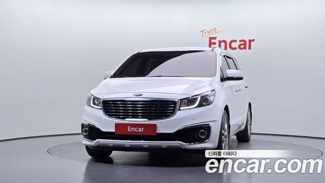 Kia Carnival 9-seater Prestige — пробег 81 580 км — фото 3 из 5