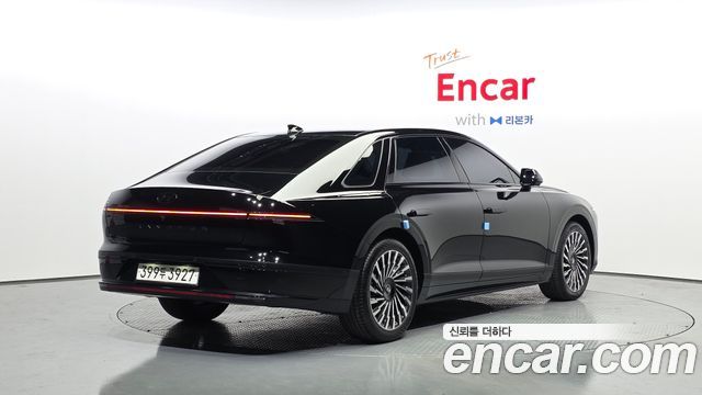 Hyundai Grandeur Honors — пробег 11 040 км — фото 2 из 5