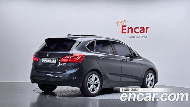 BMW 2-Series Luxury — пробег 81 228 км — фото 2 из 5