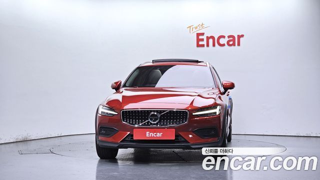 Volvo V60 из Кореи Encar
