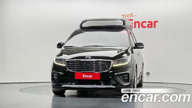 Kia Carnival Gasoline 9-Seater Hi-Limousine Noblesse Special — пробег 122 114 км — фото 3 из 5