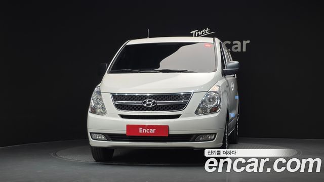 Hyundai Starex 3-Seater VAN CVX Luxury — пробег 104 309 км — фото 3 из 5