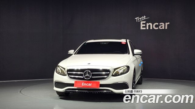 Mercedes-Benz E-Class из Кореи Encar