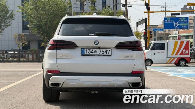 BMW X5 xDrive 40i xLine — пробег 6 133 км — фото 4 из 5