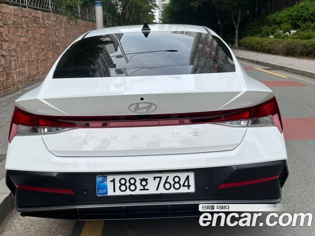 Hyundai AVANTE 1.6 Modern — пробег 7 011 км — фото 3 из 5