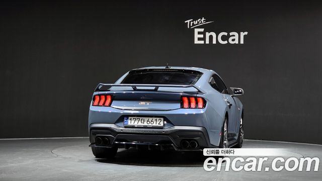 Ford Mustang 5.0 GT Premium Coupe — пробег 25 310 км — фото 4 из 5