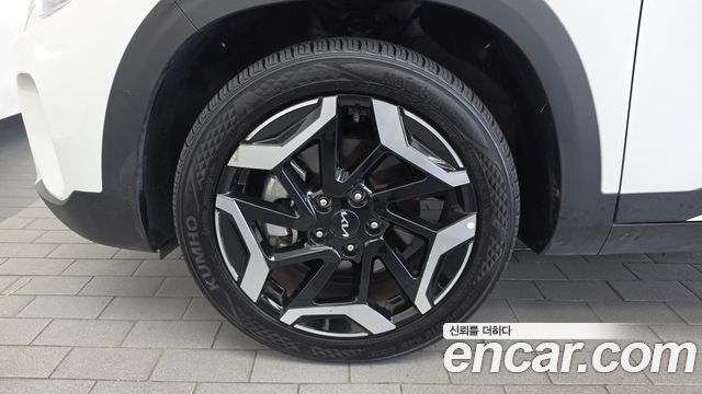 Kia Seltos Gasoline 1.6 Turbo 4WD Signature — пробег 20 804 км — фото 5 из 5