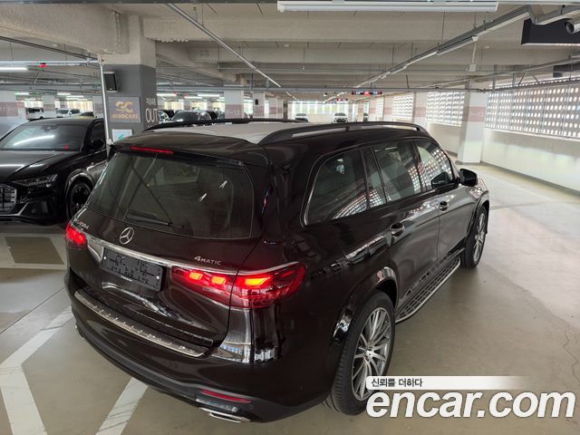 Mercedes-Benz GLS-Class GLS450d 4MATIC — пробег 30 км — фото 2 из 5
