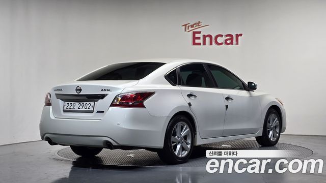 Nissan Altima из Кореи Encar