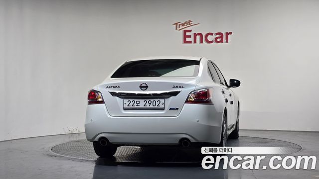 Nissan Altima из Кореи Encar