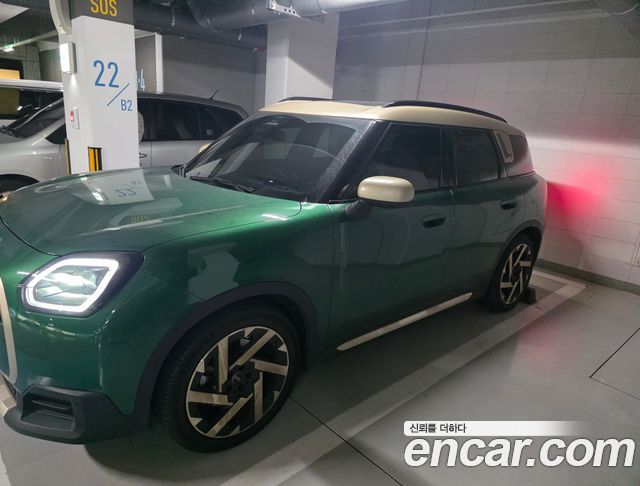 Mini Countryman ALL4 SE Favoured — пробег 13 300 км — фото 1 из 5