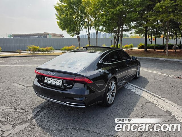 Audi A7 55 TFSI Quattro Premium — пробег 115 197 км — фото 2 из 5