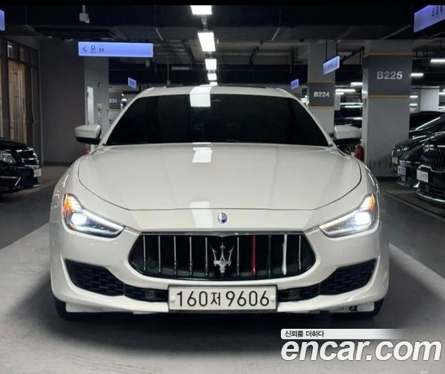 Maserati Ghibli из Кореи Encar